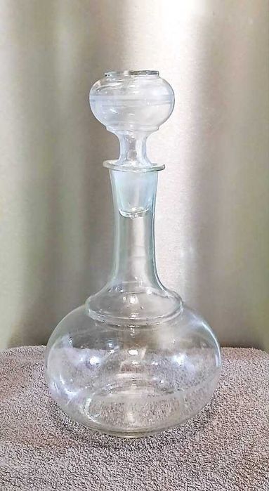 Стъклени ретро чаши, сервизи, гарафа