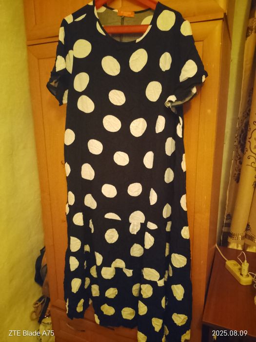 Платье женское .