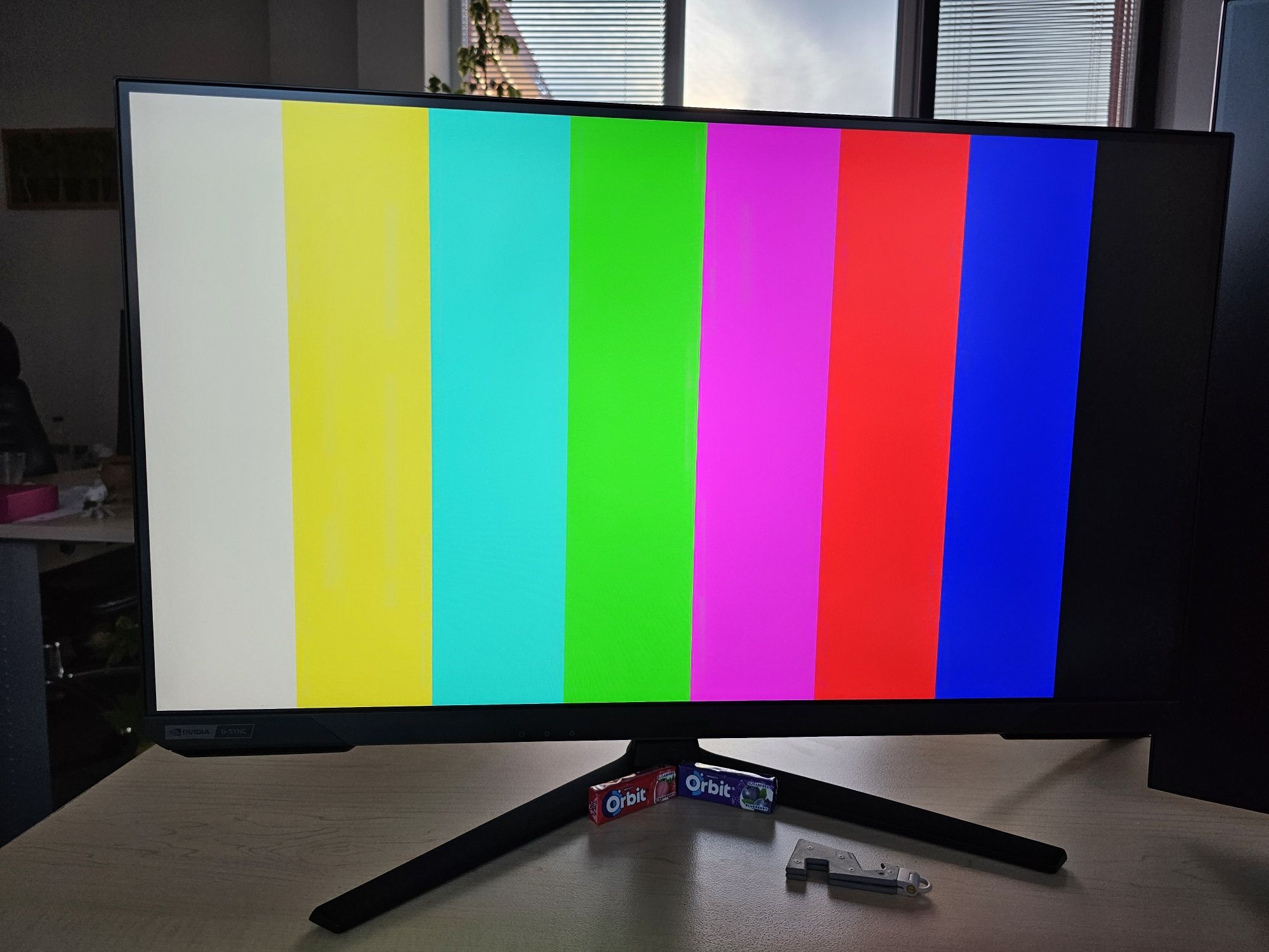 Монитор Samsung Odyssey G7 28" 4K Ultra 144 Hz, 1MS , freesync гр ...