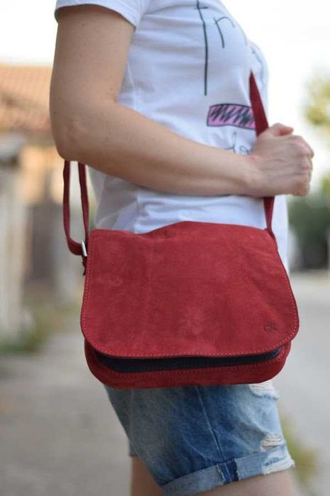 Чанта от естествена кожа