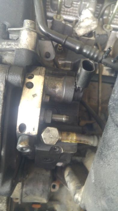 pompa inalte 2.0 d 320d 150 cp m47d20 bmw e46 0445010045