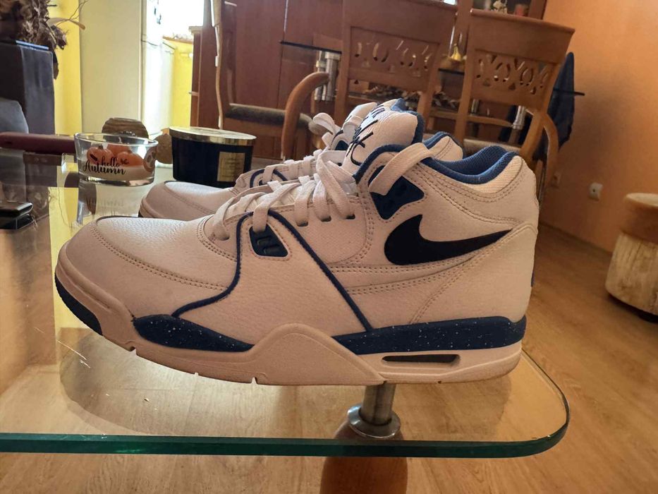 Нови оригинални Марaтонки 42 номер