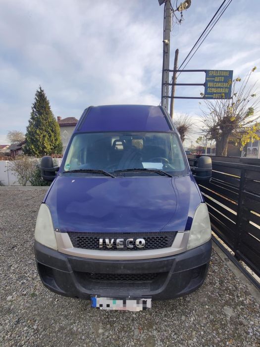 Vând Iveco Daily