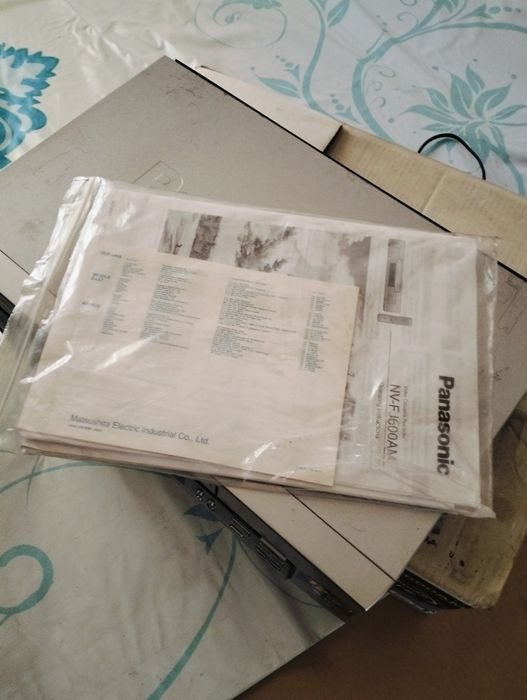 Видео магнитофон панасоник,рабочи продам