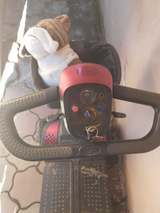 Scuter electric pentru persoane cu dizabilități