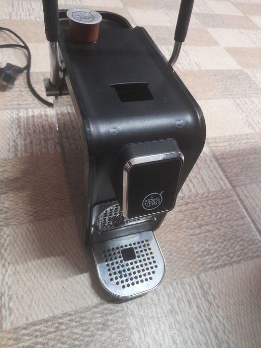 Aparat de cafea cu capsule