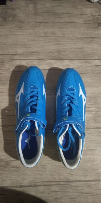 Mizuno geo cyclone 200 . Olx