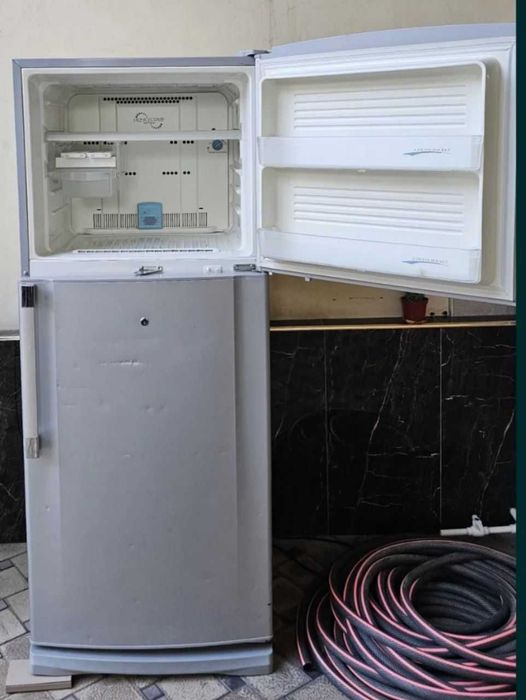 Muzlatgich Sharp холодильник Sharp