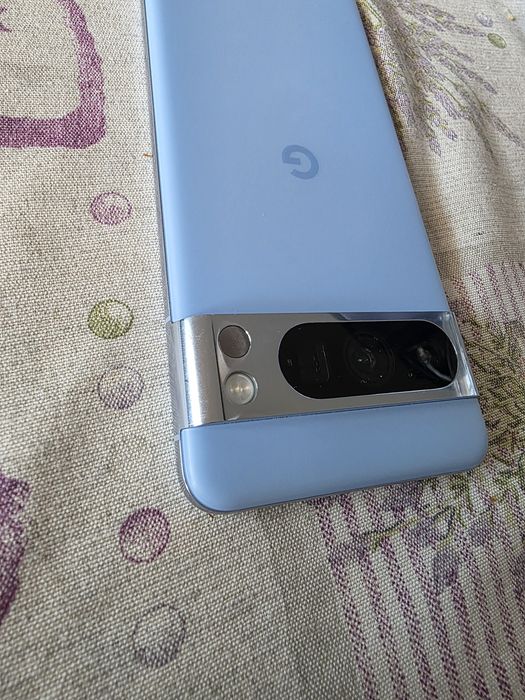 Google pixel 8 pro