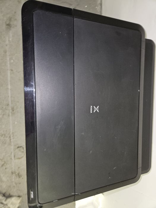 Цветной принтер Canon