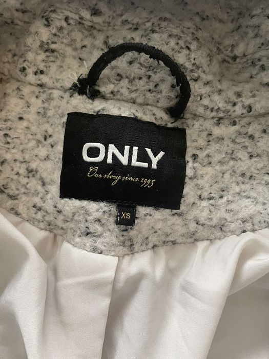 Зимно палто Only