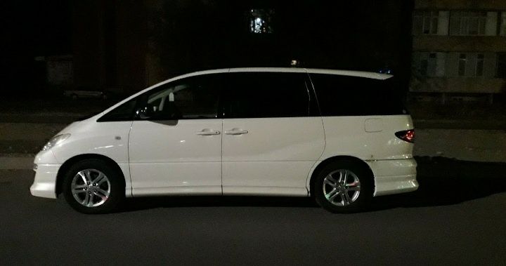 Тойота Естима срочно!