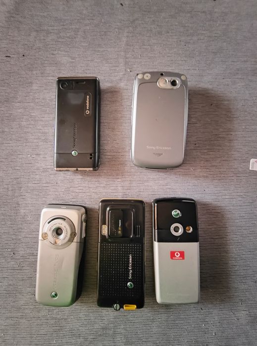 Lot de Sony Ericsson ( decodate)