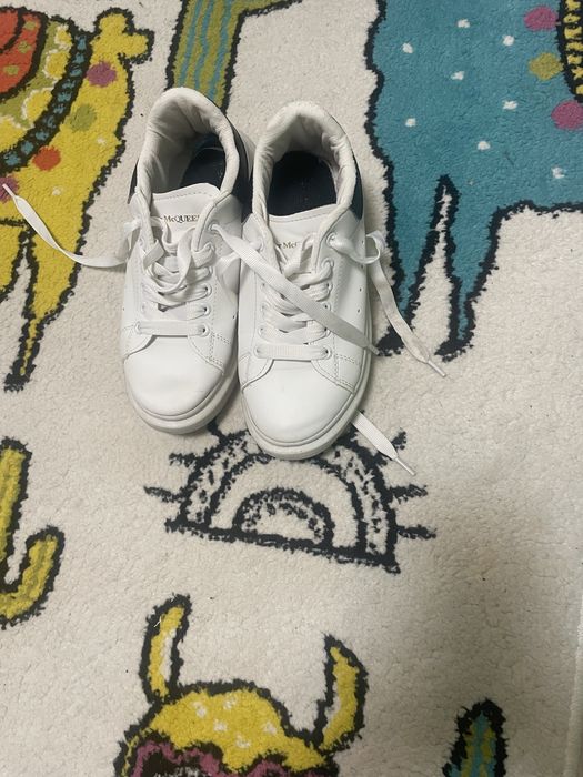 Adidasi Alexander McQUEEN marimea 36