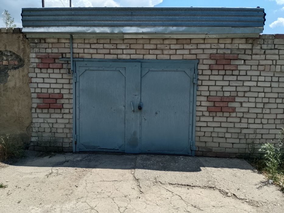 Продам капитальный гараж
