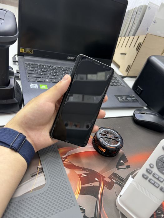 Samsung s9.