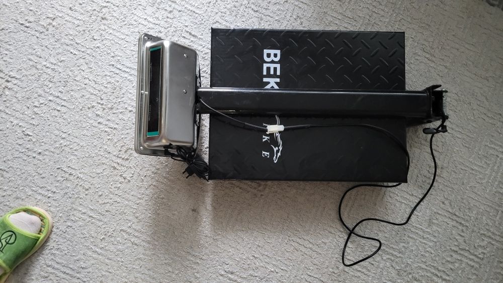 Весы напольные со стойкой