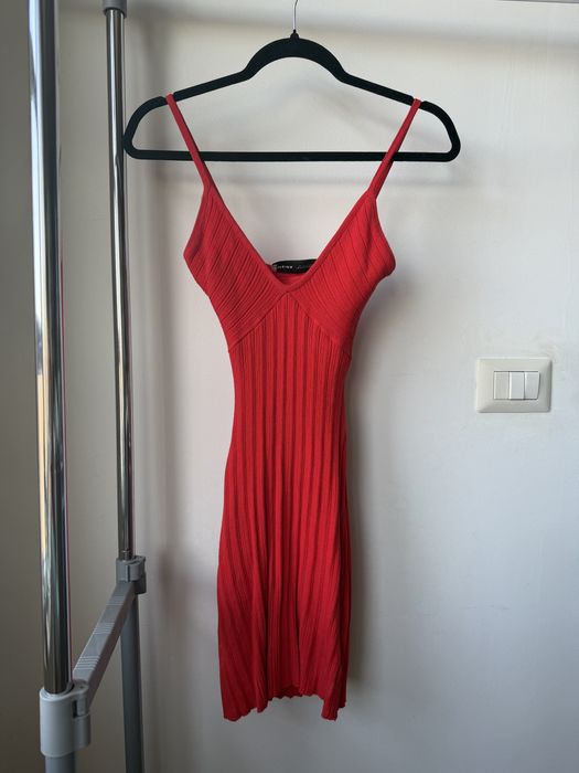 Rochie Roșie Bershka