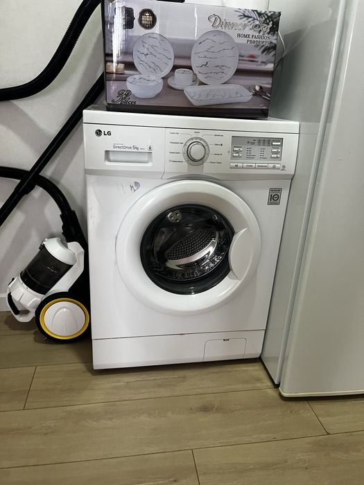 Продам стиральную машину