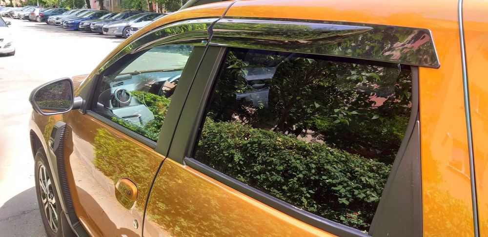 Paravanturi geamuri Dacia Duster 2 Cu Prindere Pe Exterior