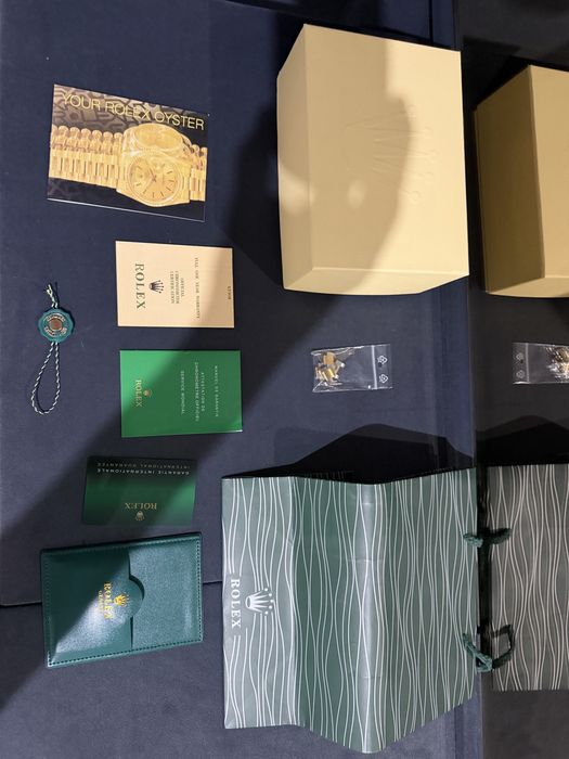 Vand ceas Rolex Submariner Gold