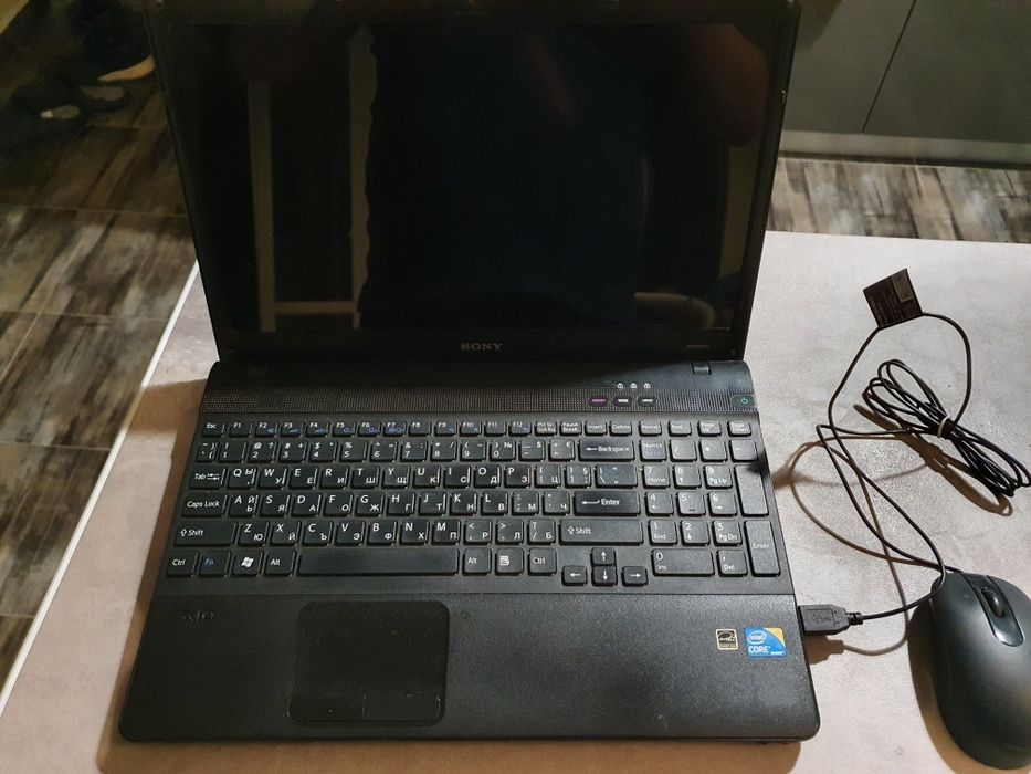 Sony VAIO 15.6 256SSD + 512Gb