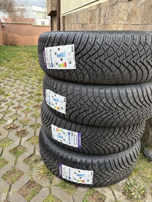 Зимни гуми Laufenn 195 65 R15 91T