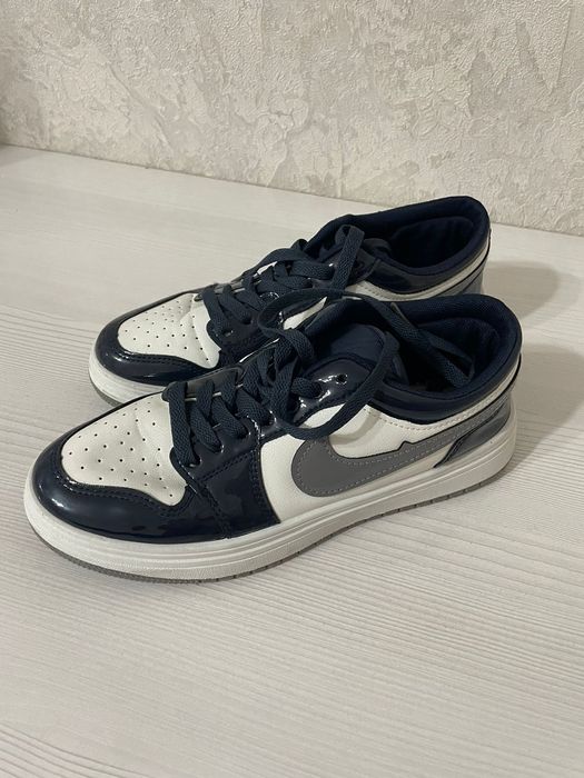 обувь спортиыный