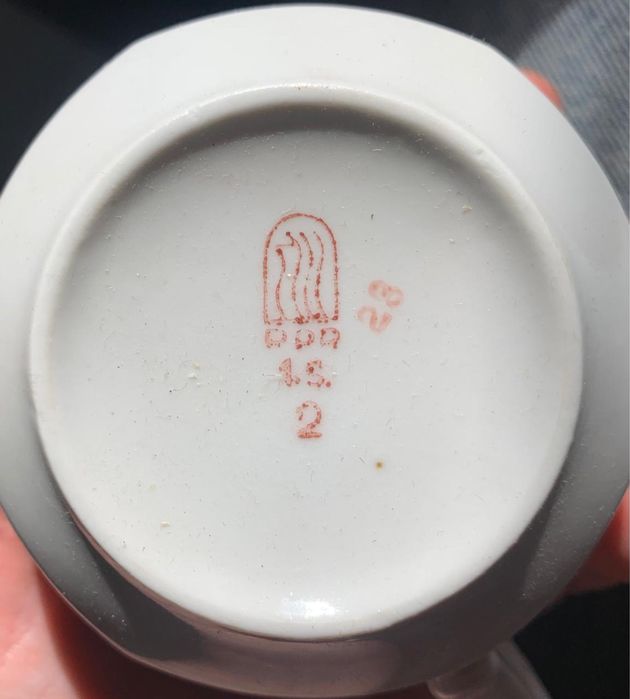 Чайный сервиз на 12 персон