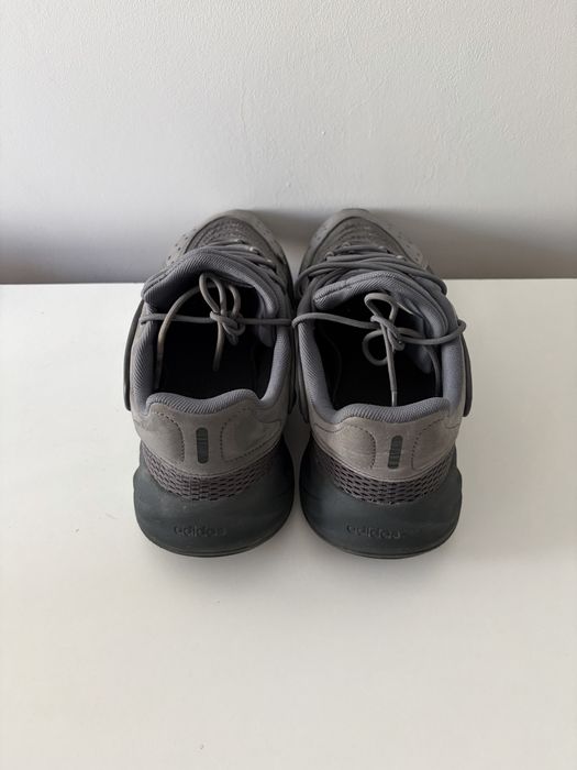 Adidas ozelia - мъжки обувки, номер 45 1/3