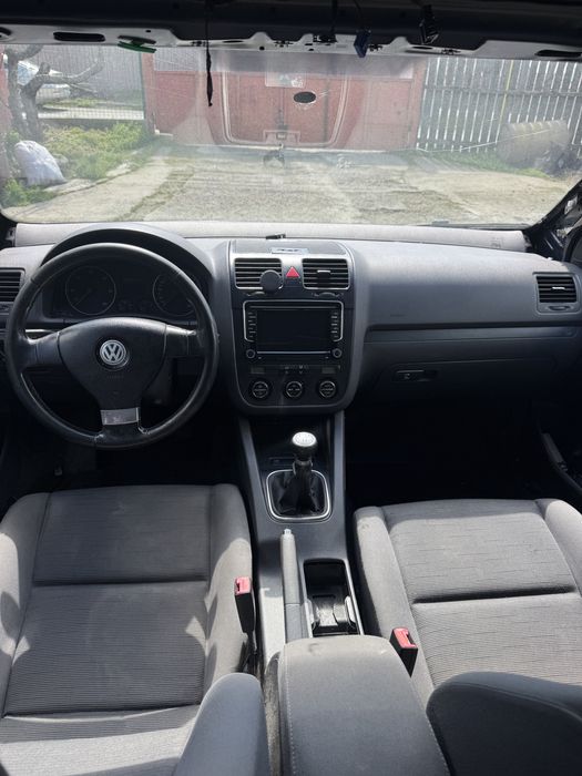 Dezmembrez VW Golf 5 BRU 1.9 90cp