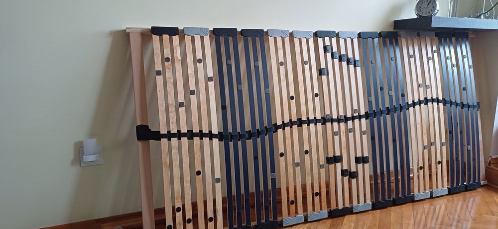 Vand somiera noua 90/200 cu