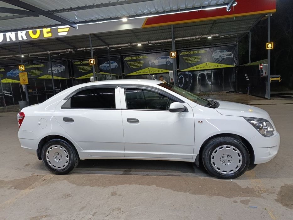 Chevrolet cobalt 2020 2 position