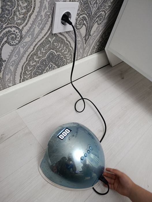 Лампа для маникюра