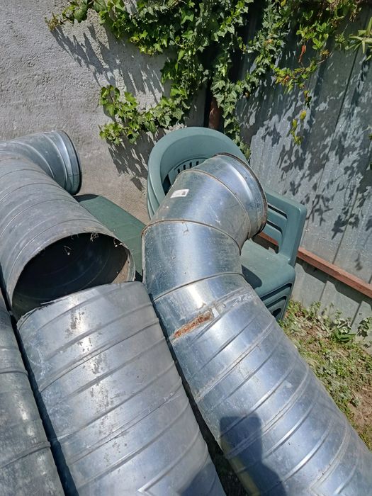 Vând tubulatura aerisire 250 mm