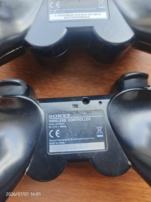 2 manete PS3 controller originalele Sony
