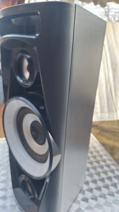 Boxa activa reflexion