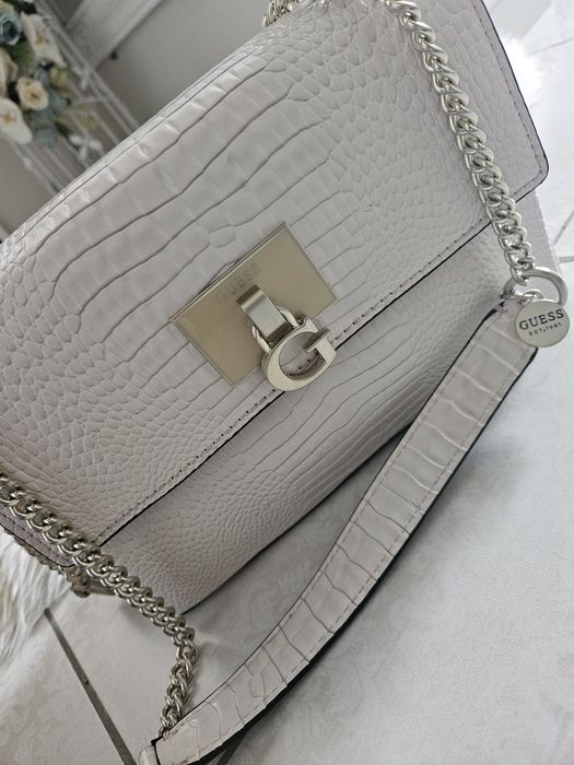 Poştă Guess nouă originală cu factura