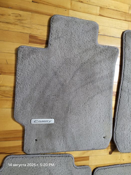 Продаются для камри коврики