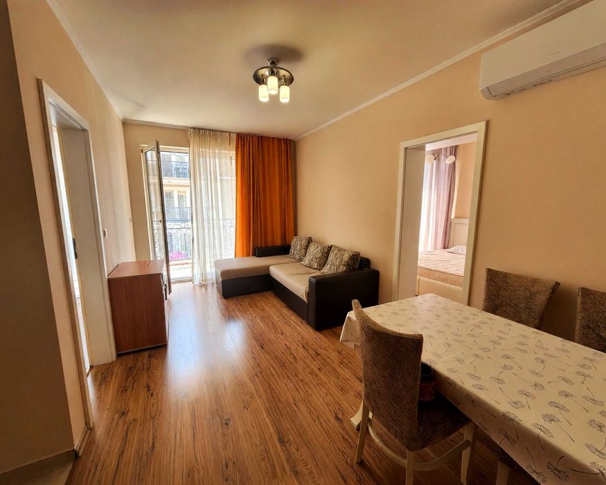 Продава се Тристаен апартамент в к.к. Слънчев бряг - 70 кв.м за 1915 €/кв.м - Снимка #3