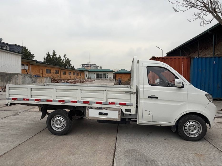 Changan T3 srochniy sotiladi