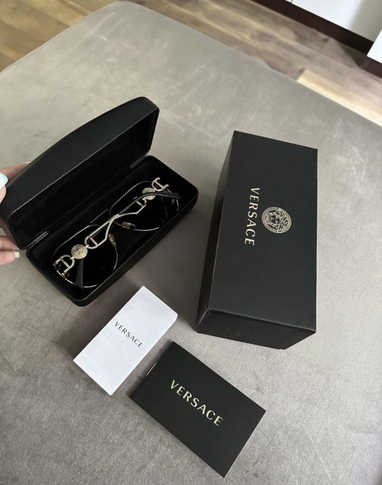 Оригинални unisex слънчеви очила Versace