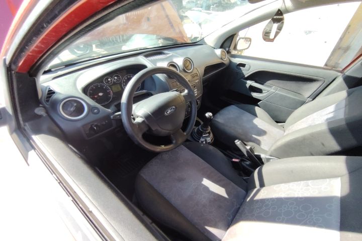 Piese Ford Fiesta a 5-a generatie
