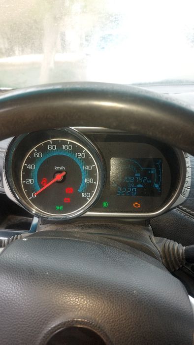 Спарк 2 позиция срочно сотилади