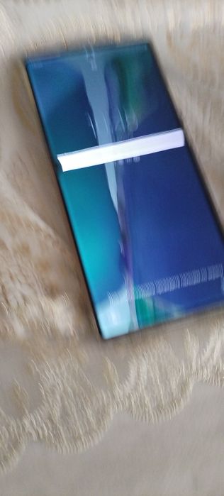 Samsung Galaxy Not 20 Ultra  256GB 12 operativka aybi rasmda malum