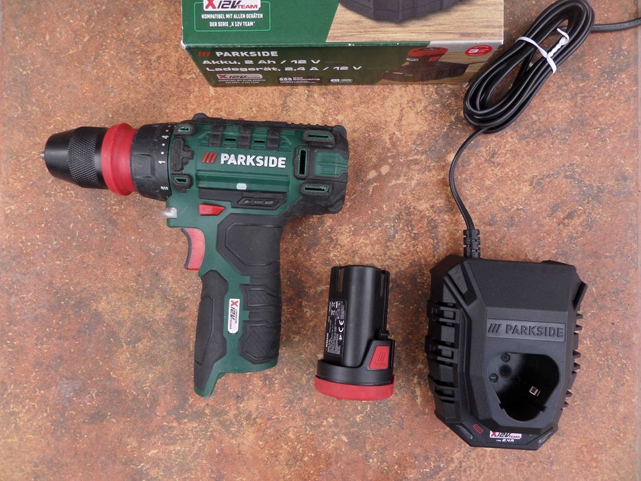 Autofiletanta gaurit insurubat Parkside cu incarcator,acumulator noi