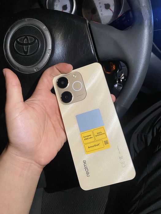 Телефон: realme note 70
