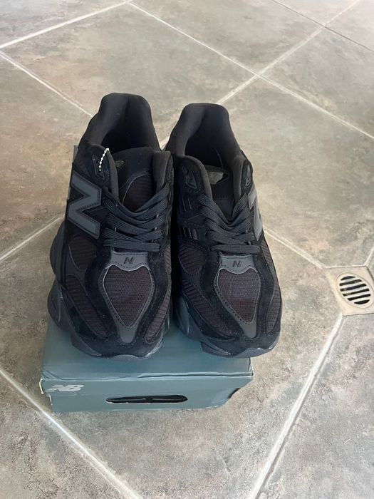 Обувки new balance 9060