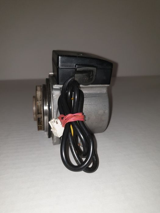 Pompa Grundfos UP 15-50 A0 Centrală Saunier Duval  F24E F25E