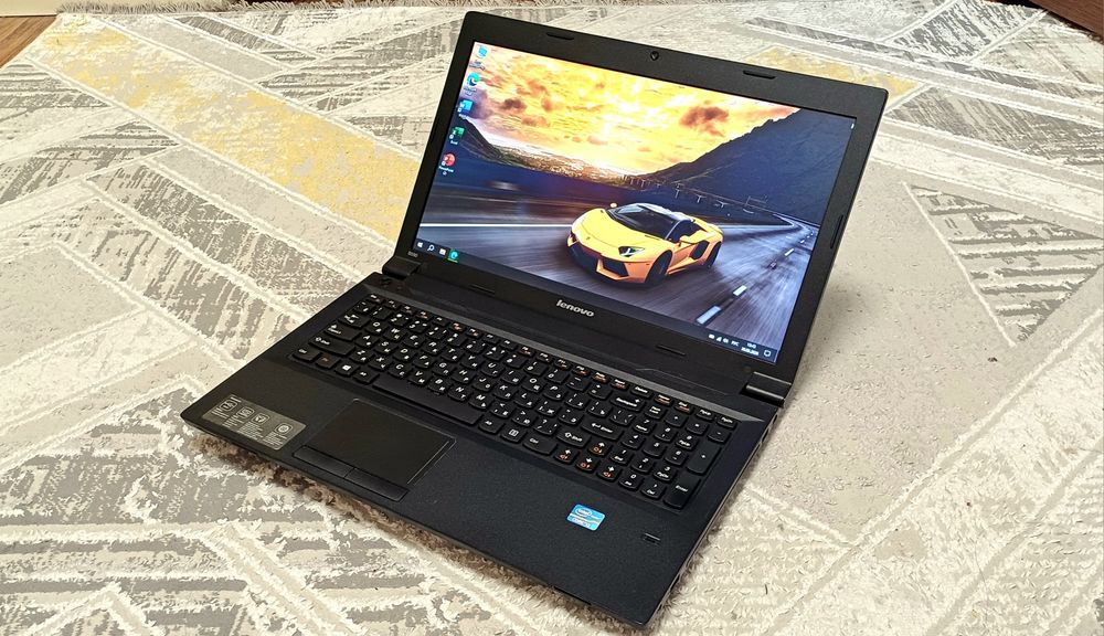 Ноутбук для работы, игр и учебы